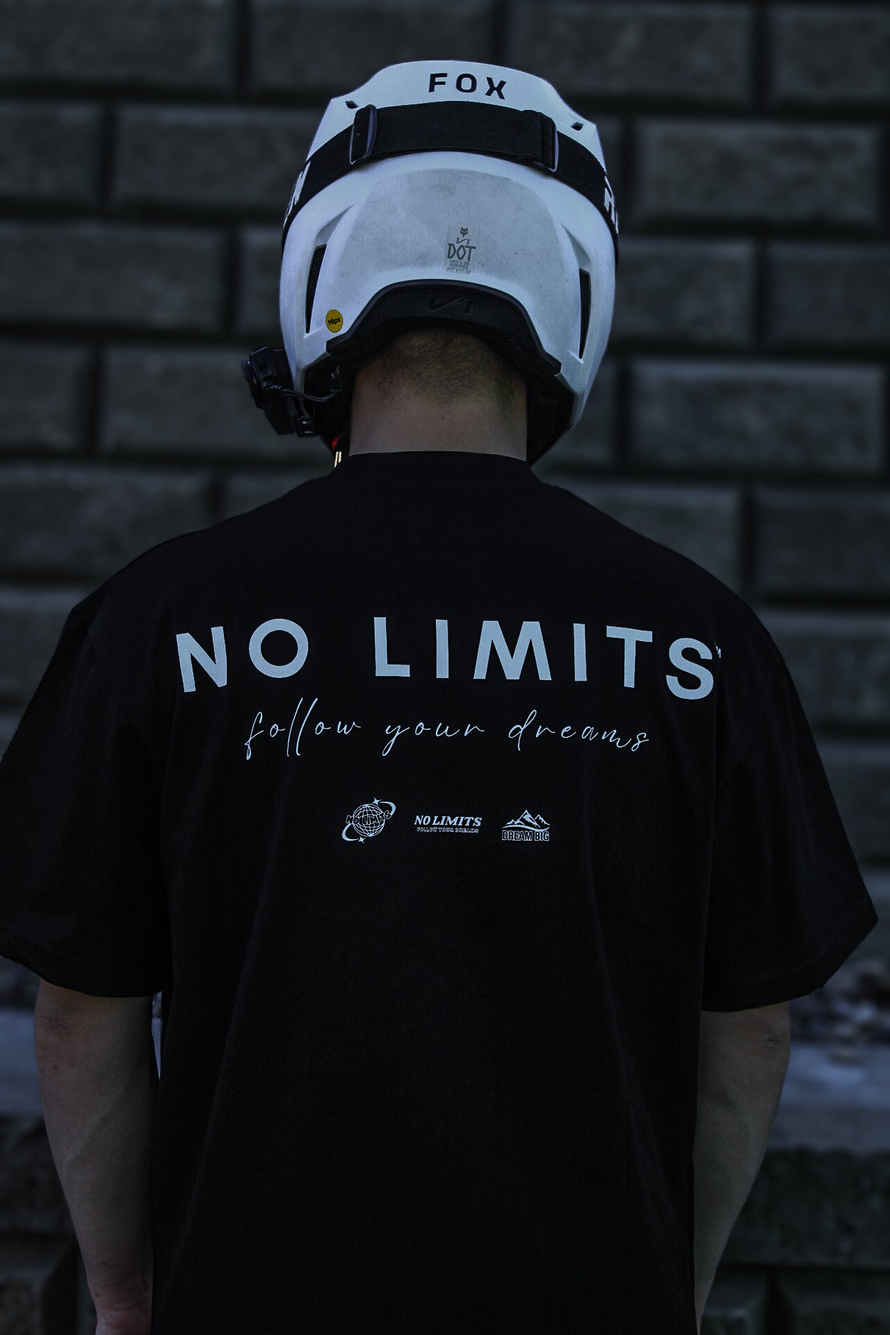 NO LIMITS FOLLOW YOUR DREAMS SHIRT