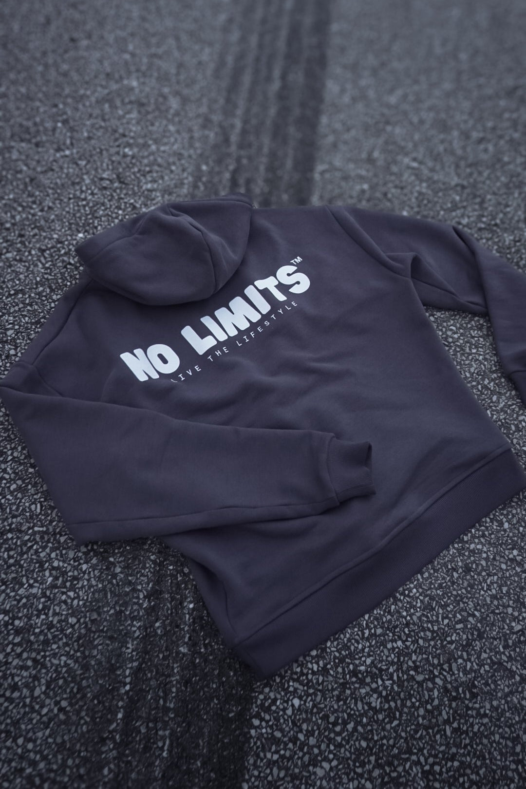 TWOWHEEL LIFESTYLE HOODIE