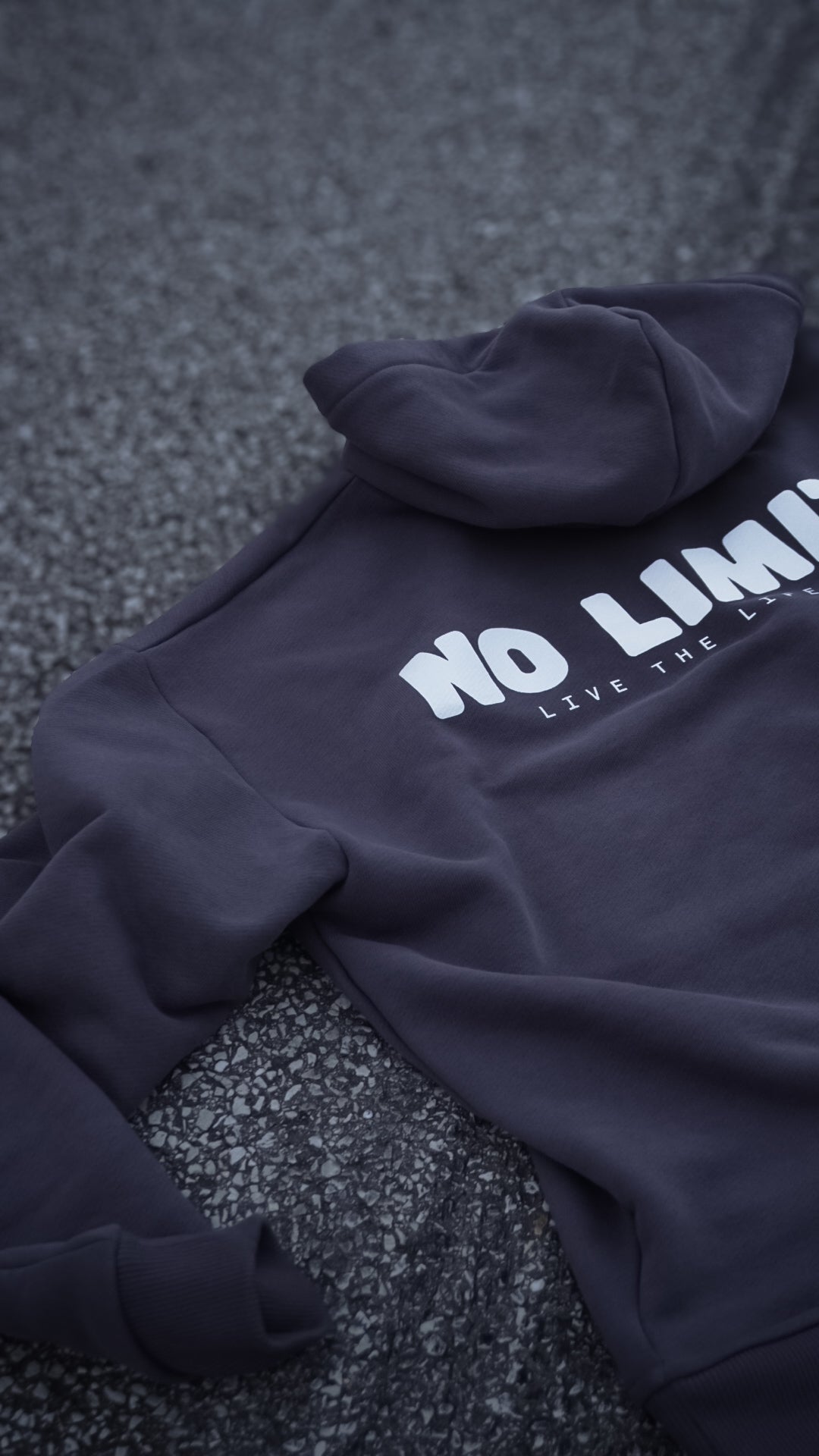 TWOWHEEL LIFESTYLE HOODIE